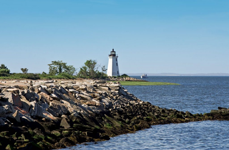 UniApplyNow signs with University of Bridgeport