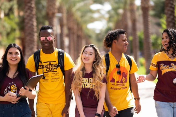 Top 4 U.S. Business Schools in 2025: Study Business in America