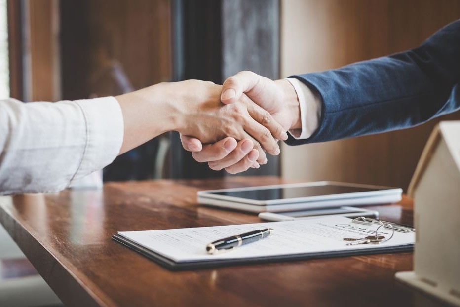 Benefits of Working with UniApplyNow